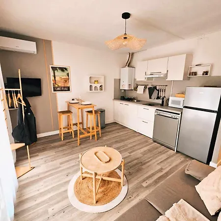 Cosy Avec Jardin A Proximite De La アパート *